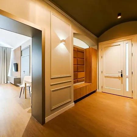Apartment Maesiarska Grandeur *